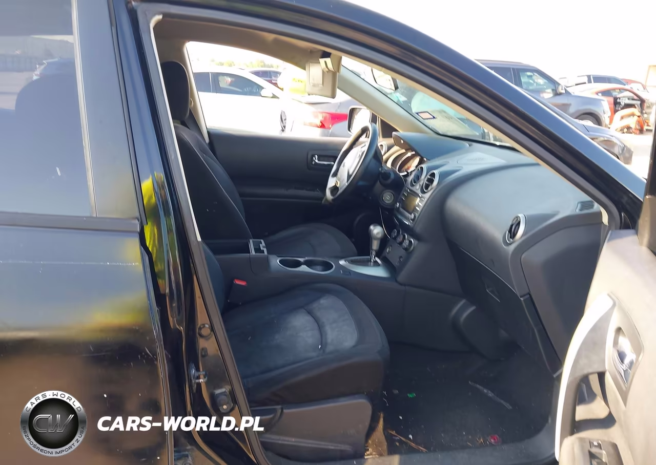 2012 Nissan Rogue S VIN:JN8AS5MT8CW604319 - 5