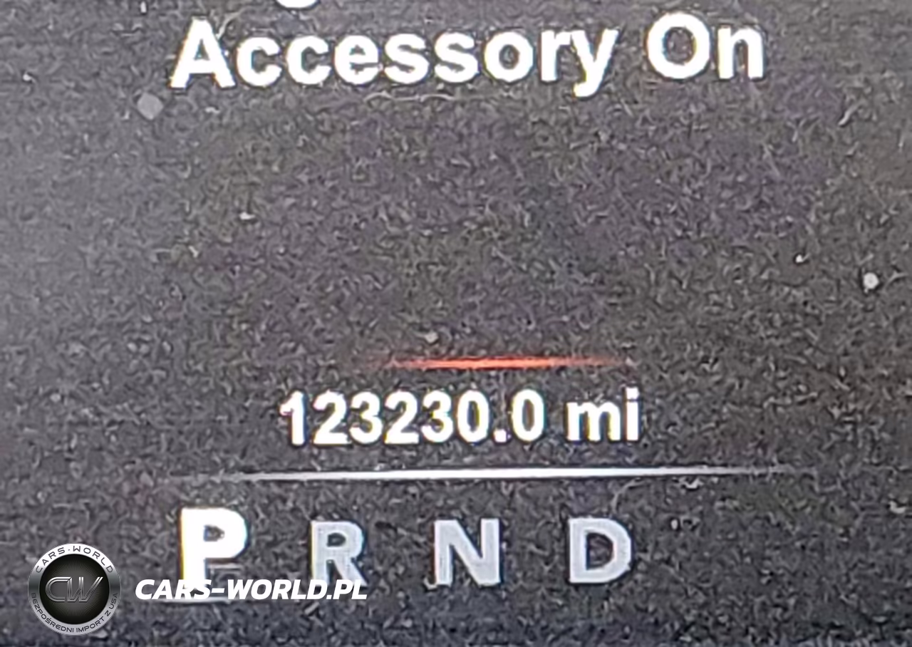 2017 Ram 1500 Night 4X4 6'4 Box VIN:1C6RR7UT6HS837692 - 15