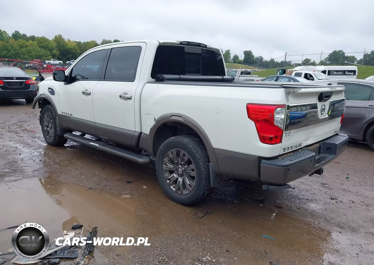 2017 Nissan Titan Platinum Reserve VIN:1N6AA1E58HN536850 - 3