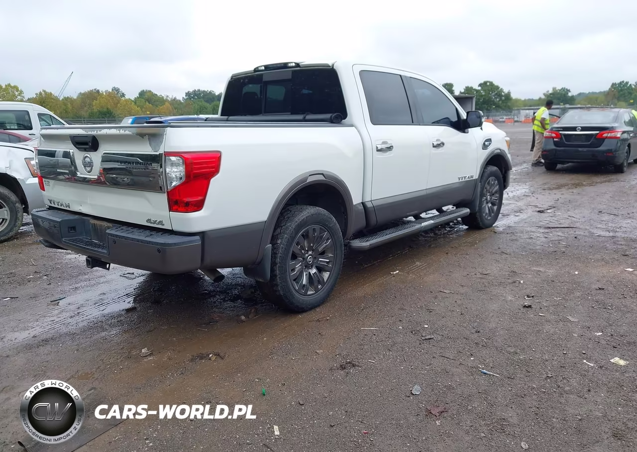 2017 Nissan Titan Platinum Reserve VIN:1N6AA1E58HN536850 - 4