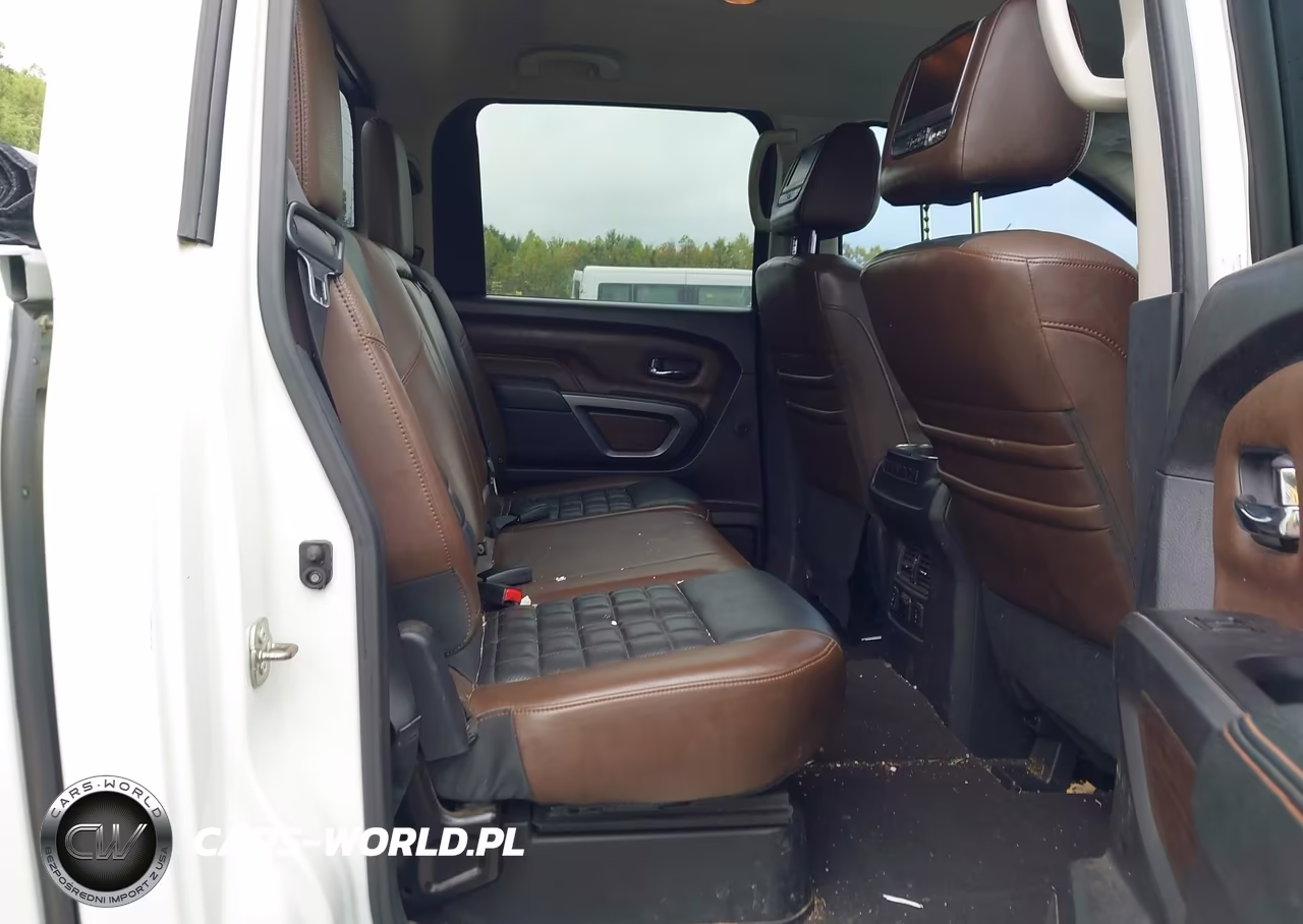 2017 Nissan Titan Platinum Reserve VIN:1N6AA1E58HN536850 - 8