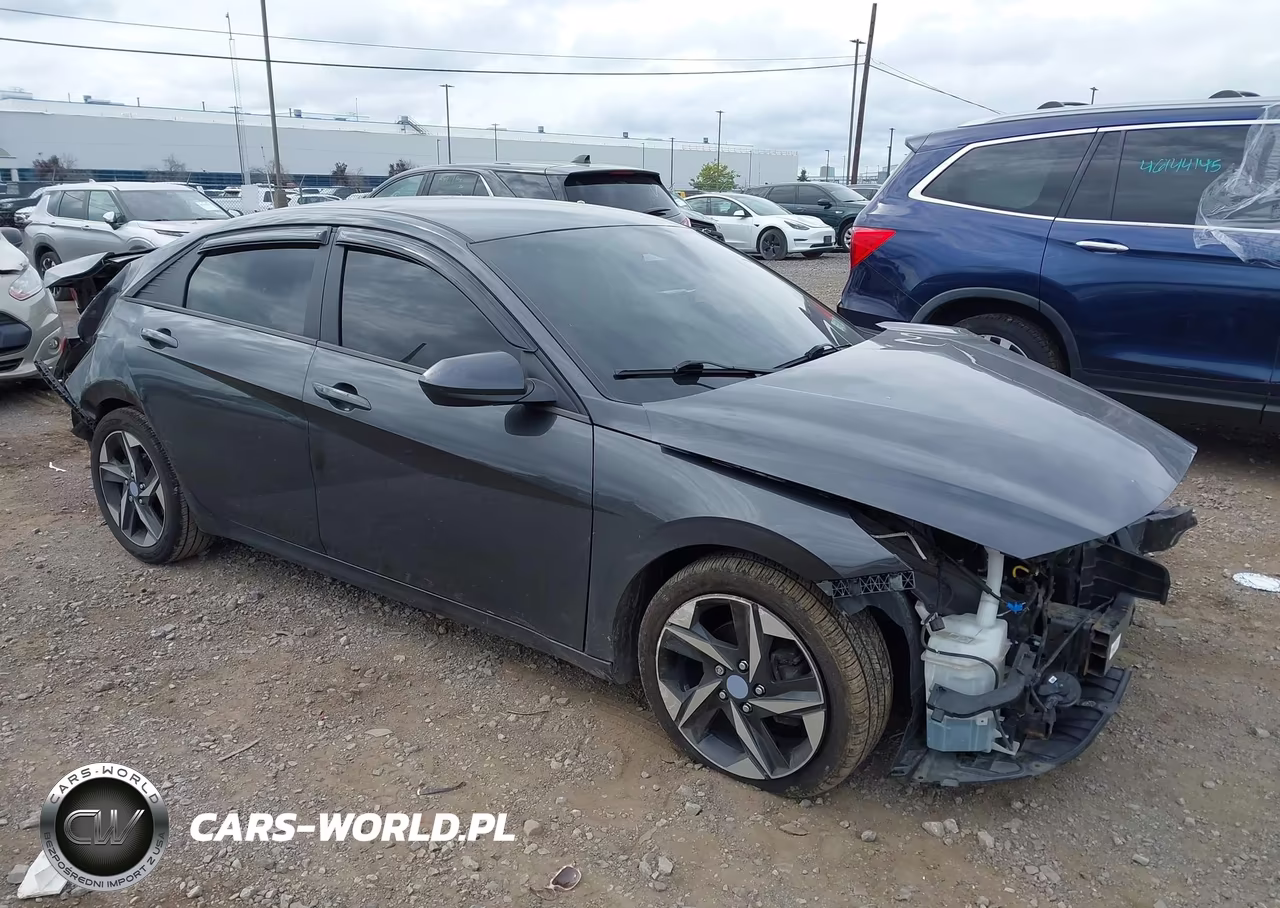 2022 Hyundai Elantra Sel