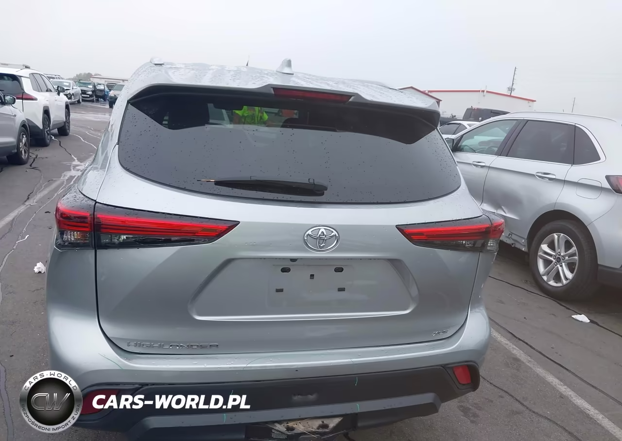 2022 Toyota Highlander Xle VIN:5TDGZRAH7NS137454 - 16