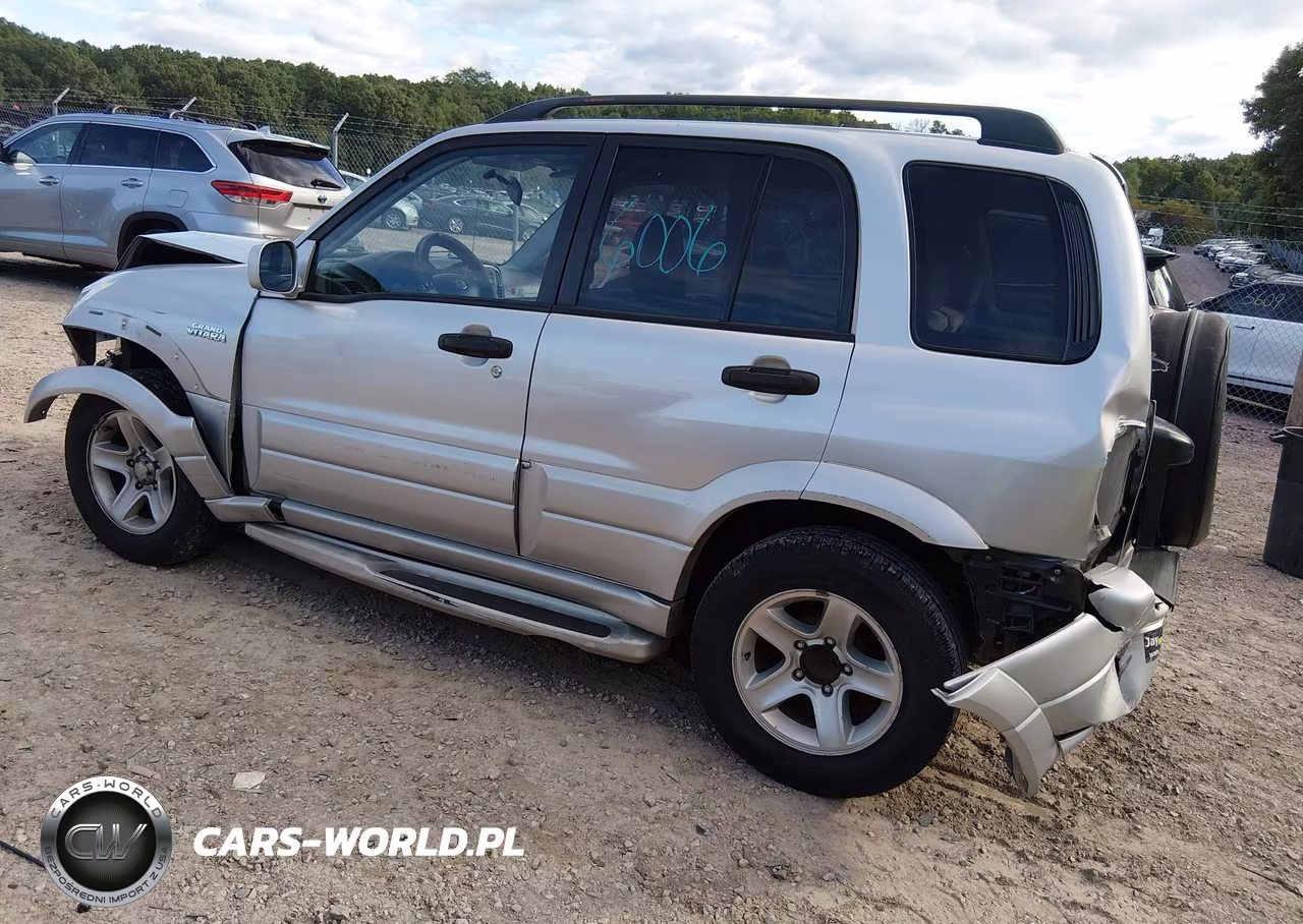 2003 Suzuki Grand Vitara VIN:JS3TD62VX34100845 - 3