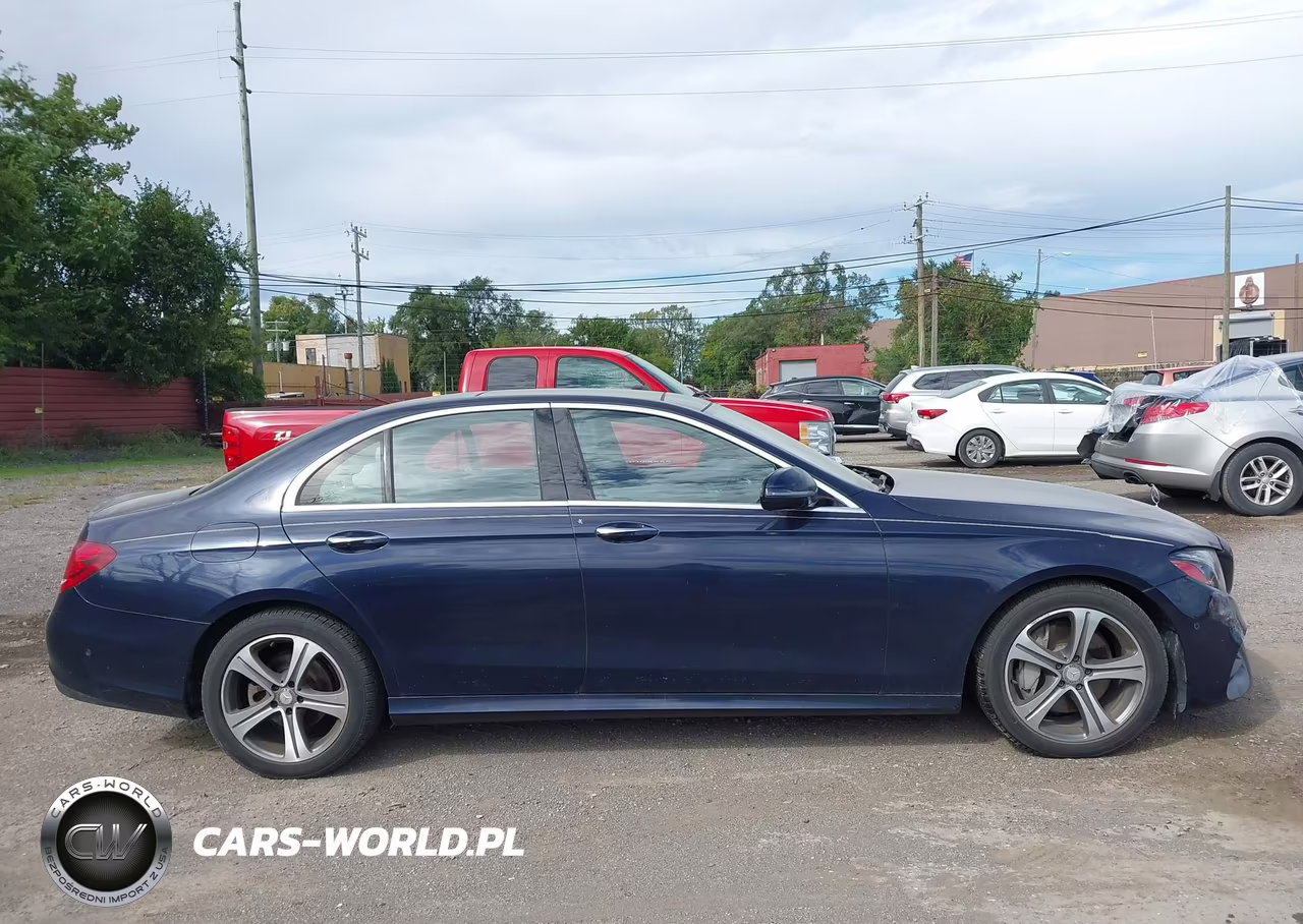 2017 Mercedes-Benz E 300 4Matic VIN:WDDZF4KB3HA075038 - 13
