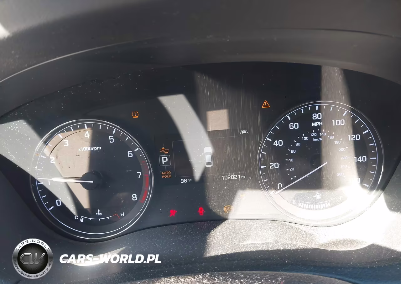 2017 Genesis G80 3.8 VIN:KMHGN4JEXHU205097 - 7
