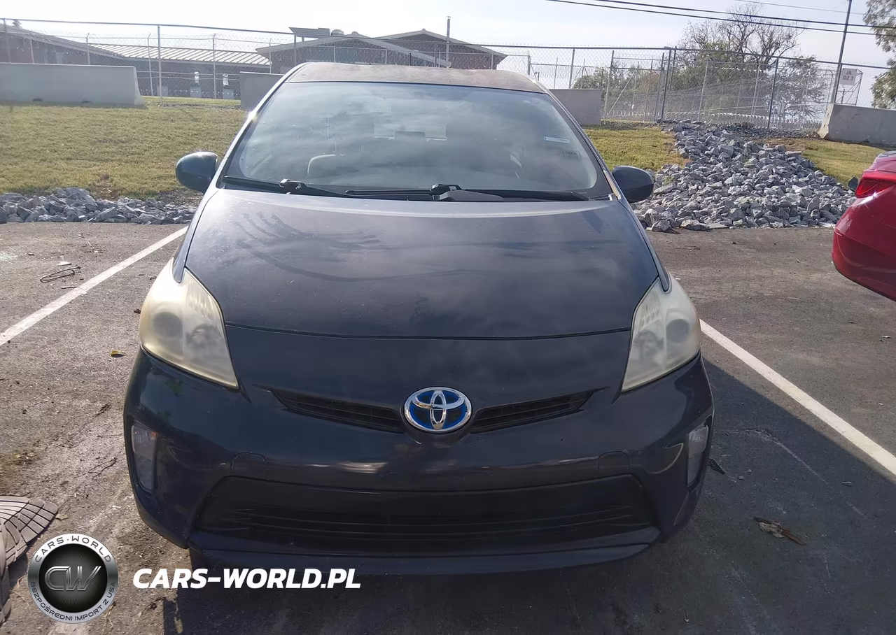 2013 Toyota Prius Three VIN:JTDKN3DU3D5543103 - 12