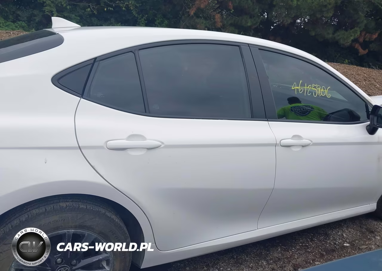 2025 Toyota Camry Le VIN:4T1DAACK3SU035642 - 13