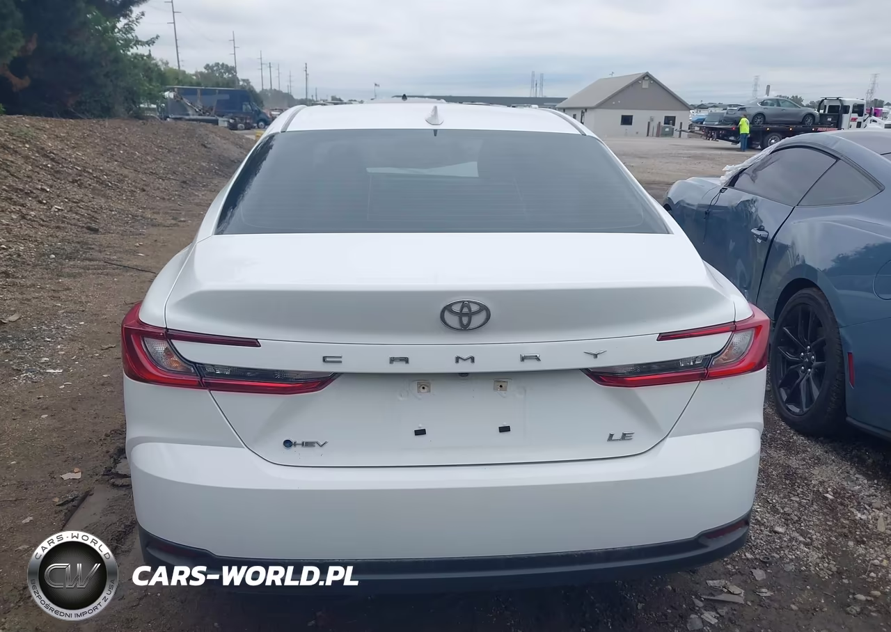 2025 Toyota Camry Le VIN:4T1DAACK3SU035642 - 16