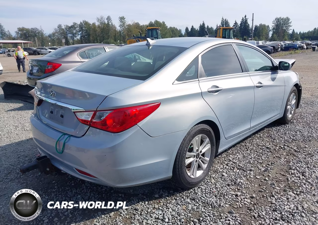 2011 Hyundai Sonata Gls VIN:5NPEB4AC5BH139451 - 4