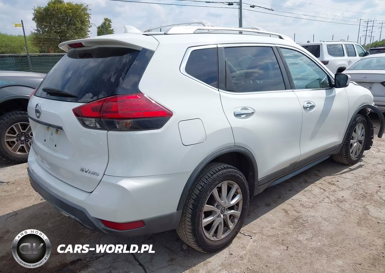 2017 Nissan Rogue Sv VIN:KNMAT2MV1HP570797 - 4