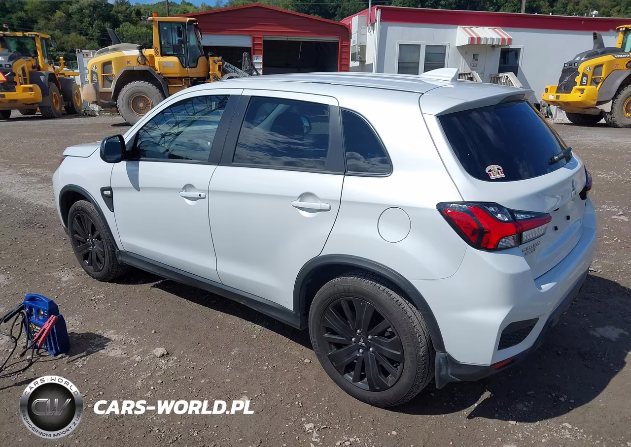 2022 Mitsubishi Outlander Sport 2.0 Le VIN:JA4ARUAU7NU015821 - 3