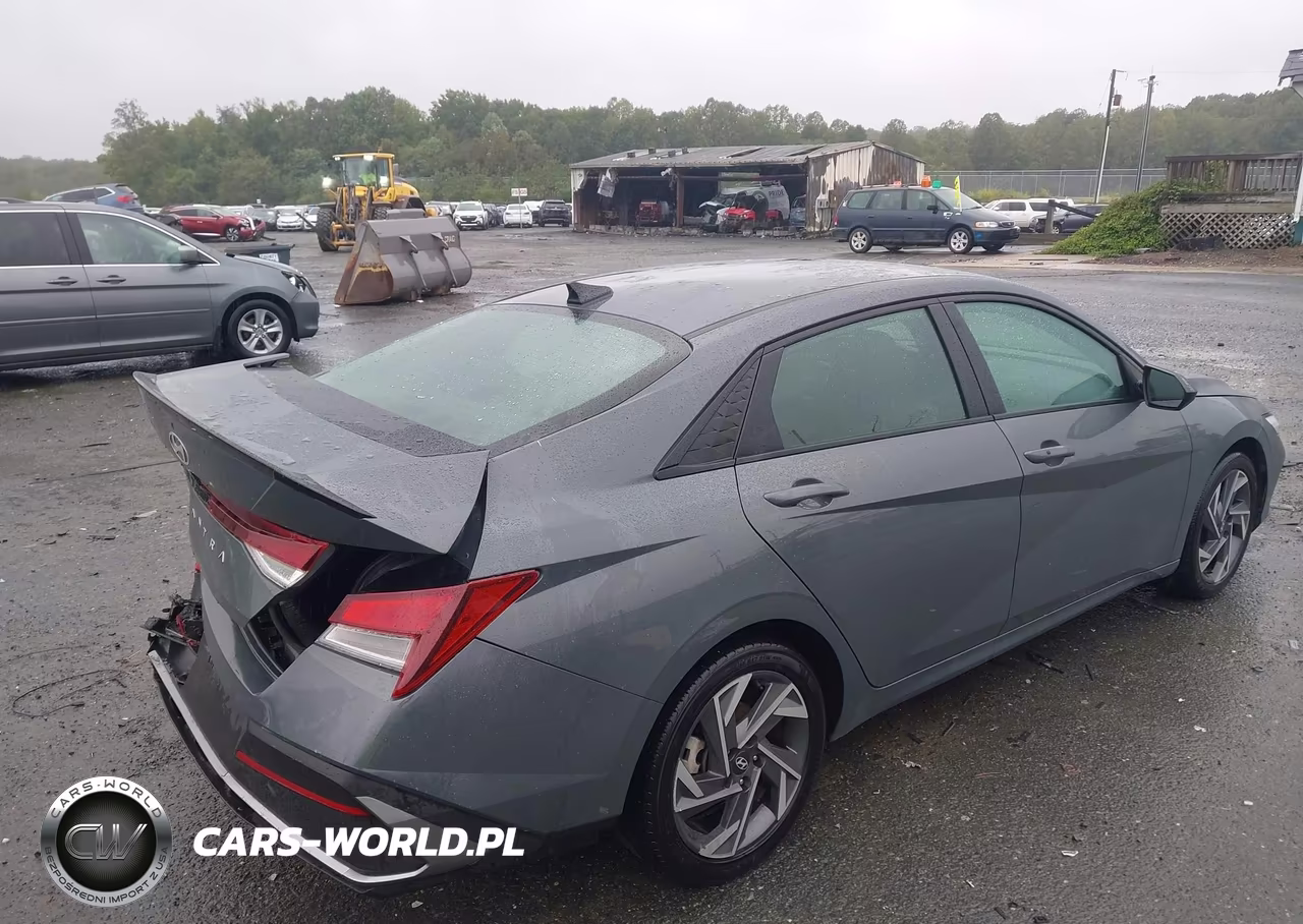 2025 Hyundai Elantra Sel Sport VIN:KMHLM4DGXSU942029 - 4