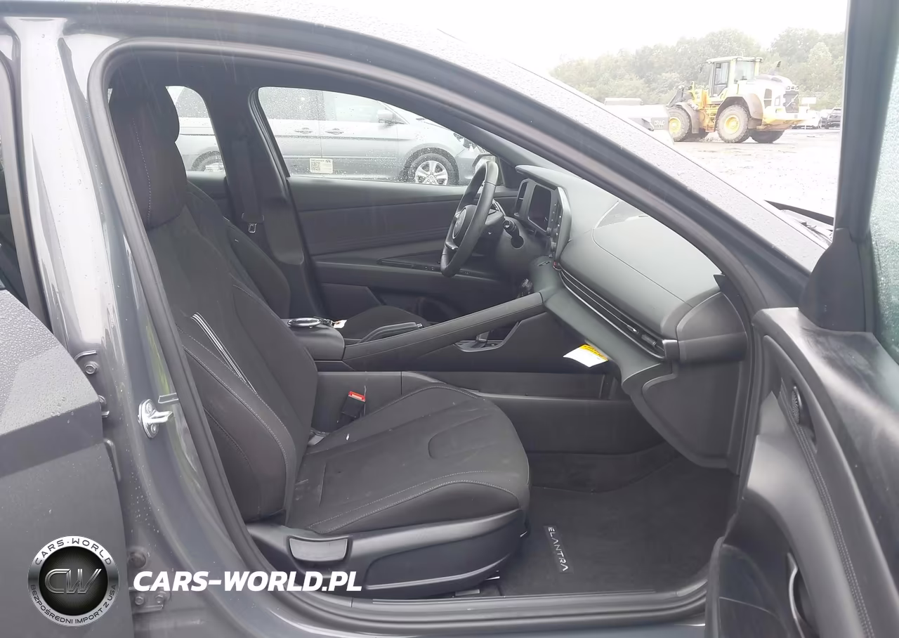 2025 Hyundai Elantra Sel Sport VIN:KMHLM4DGXSU942029 - 8