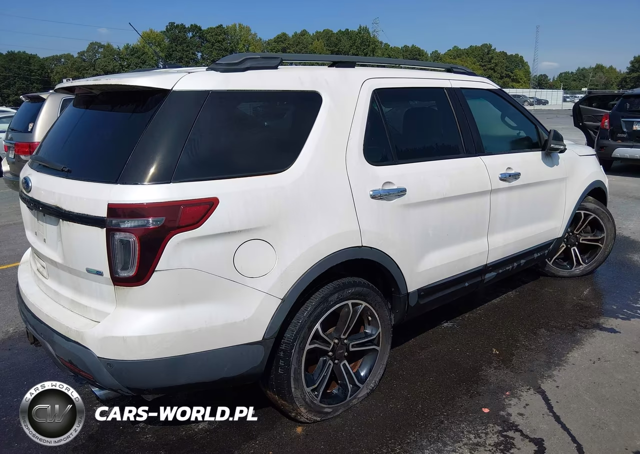 2013 Ford Explorer Sport VIN:1FM5K8GT7DGC04401 - 4