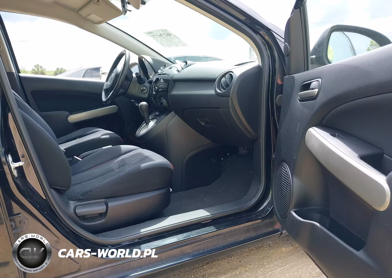2013 Mazda Mazda2 Touring VIN:JM1DE1LYXD0160709 - 5