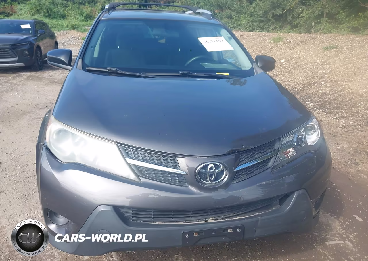 2015 Toyota Rav4 Le VIN:2T3ZFREV9FW200507 - 12