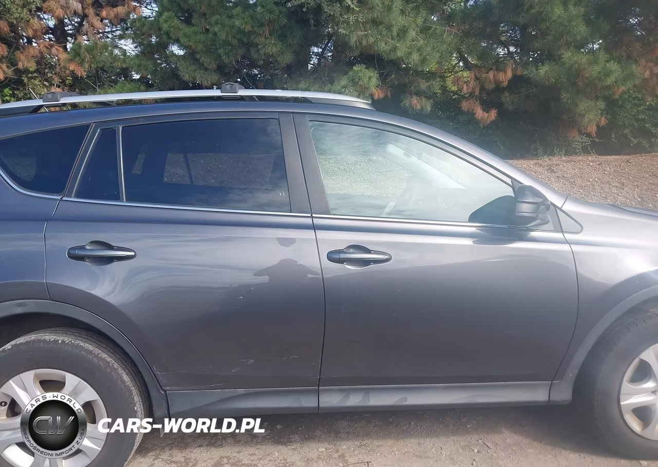 2015 Toyota Rav4 Le VIN:2T3ZFREV9FW200507 - 13