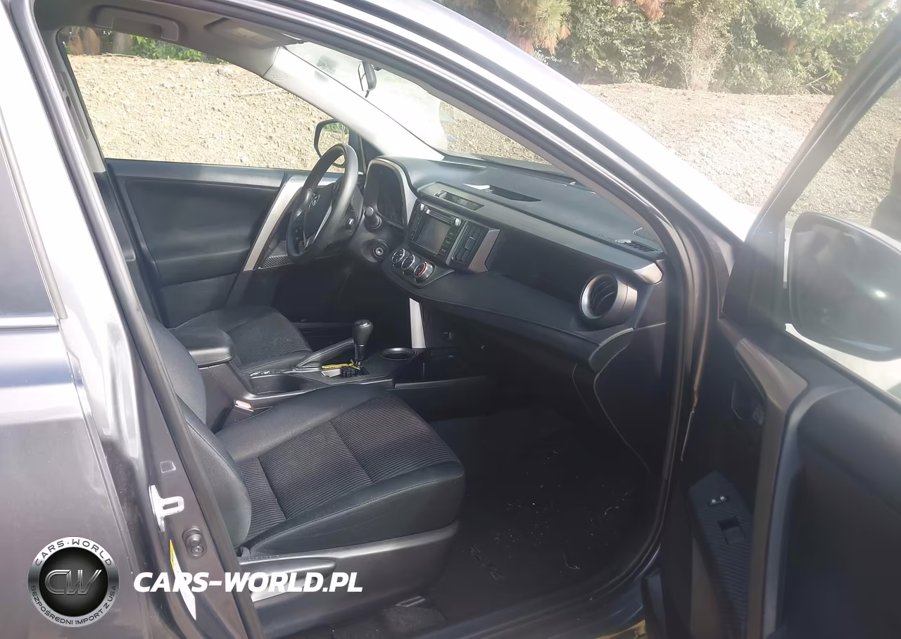 2015 Toyota Rav4 Le VIN:2T3ZFREV9FW200507 - 5