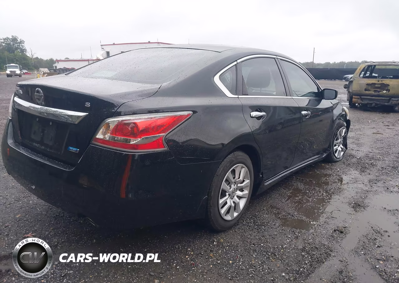2014 Nissan Altima 2.5 S VIN:1N4AL3AP8EN339498 - 4