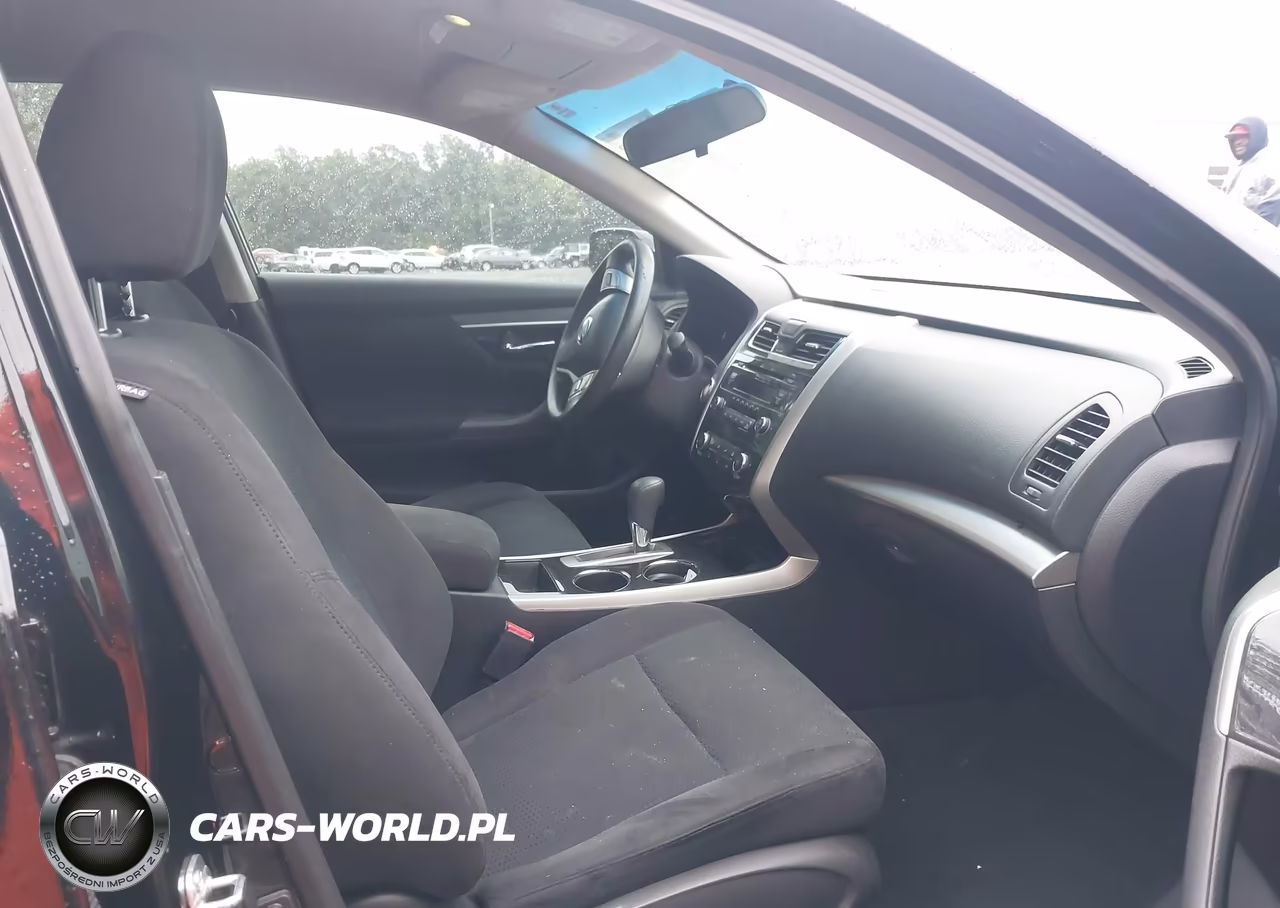 2014 Nissan Altima 2.5 S VIN:1N4AL3AP8EN339498 - 5