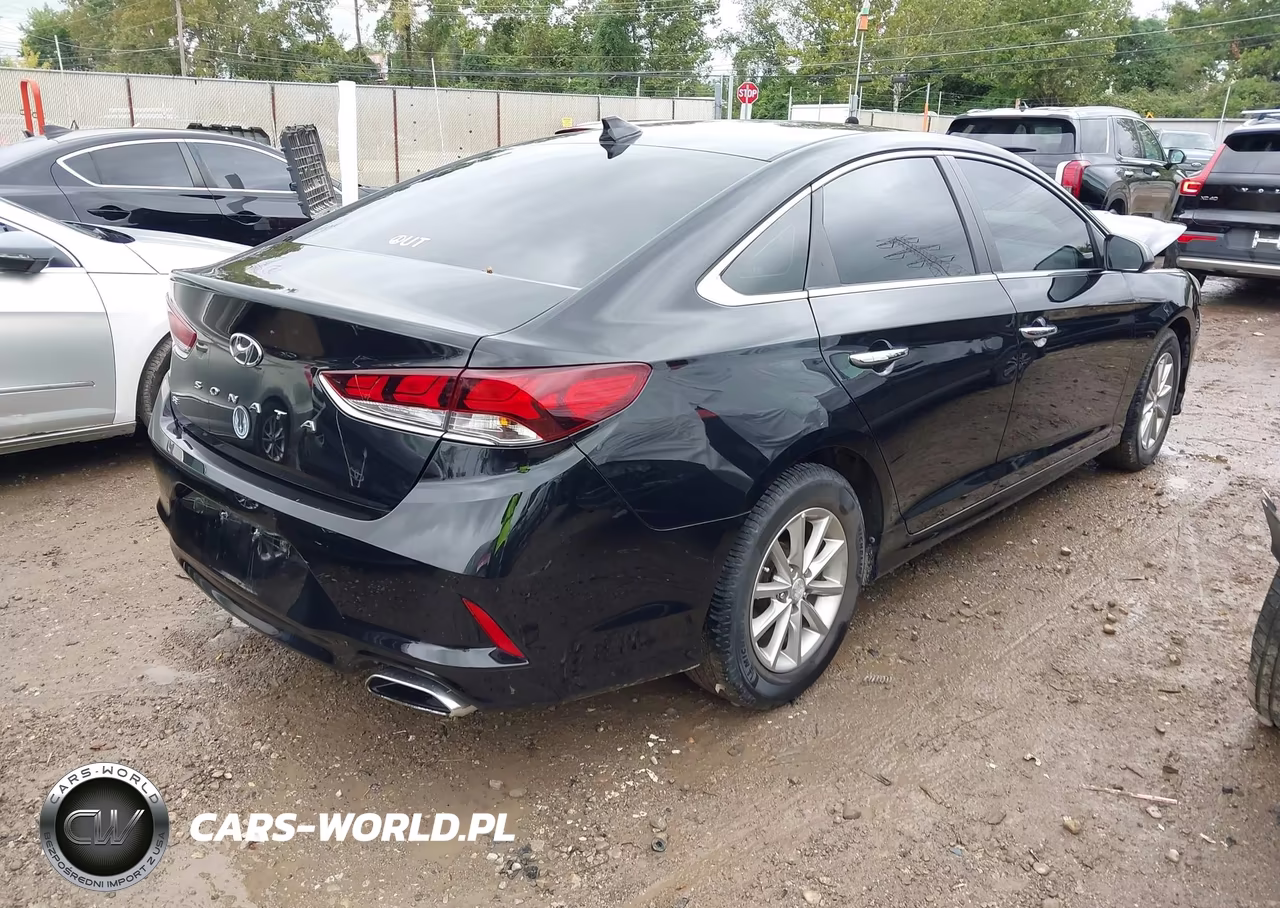 2018 Hyundai Sonata Se VIN:5NPE24AF0JH613508 - 4
