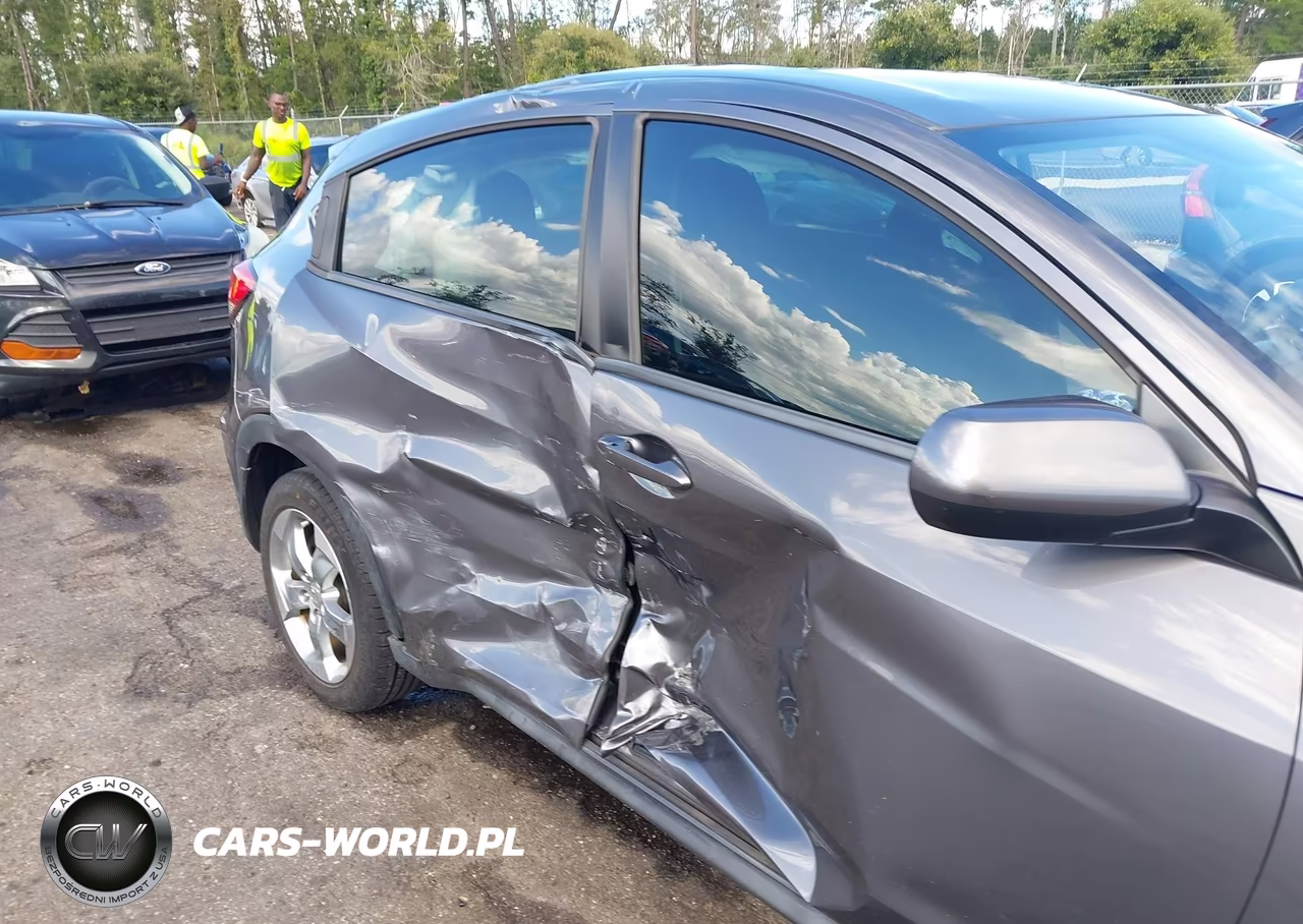 2019 Honda Hr-V Lx VIN:3CZRU5H3XKG702536 - 6