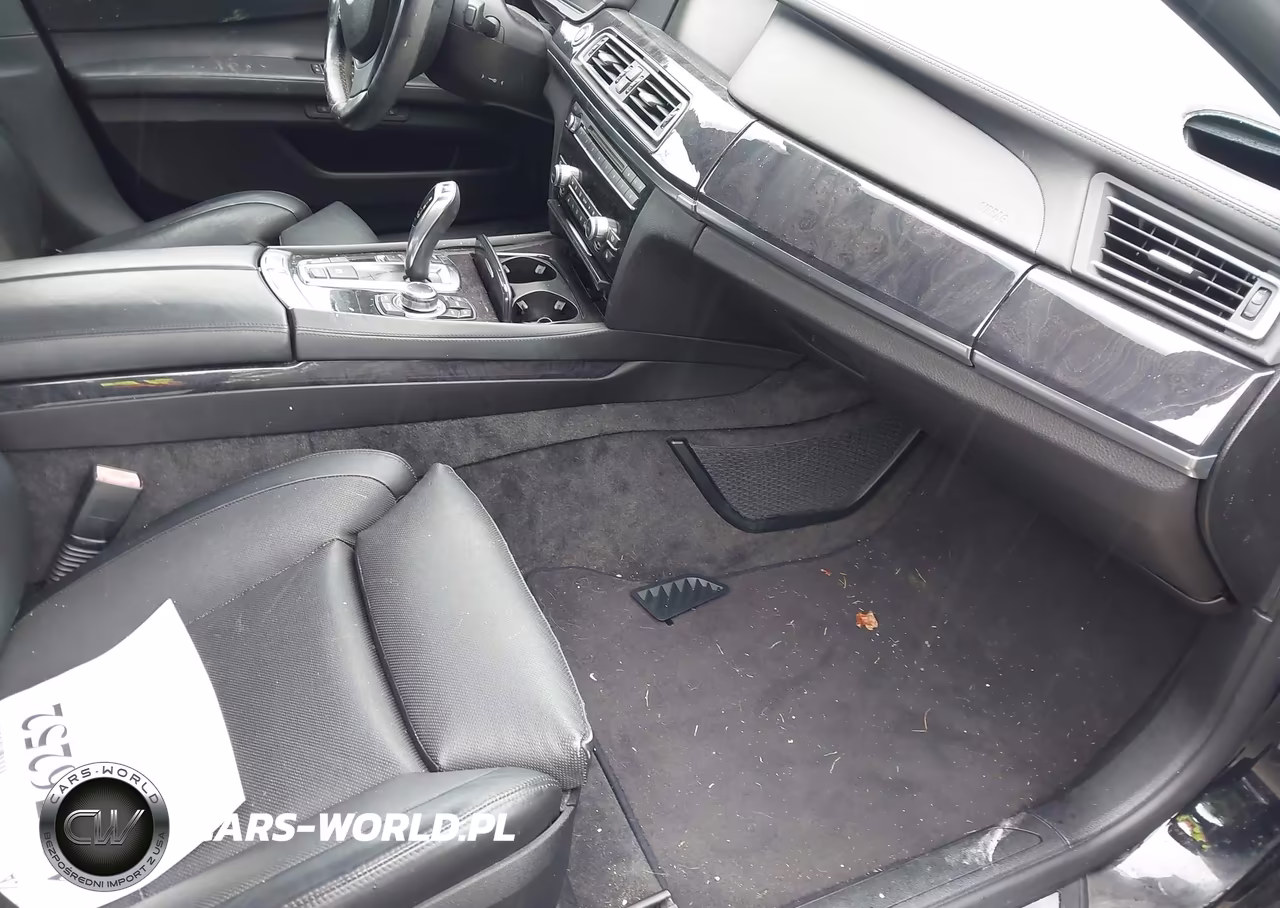 2010 BMW 750Li VIN:WBAKB8C5XACY63815 - 5