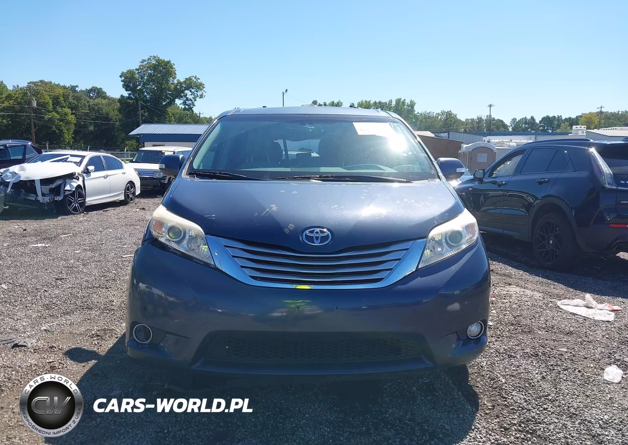 2013 Toyota Sienna Limited V6 7 Passenger VIN:5TDYK3DC8DS319801 - 12