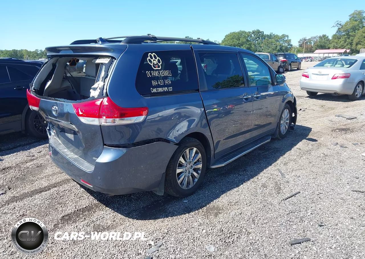 2013 Toyota Sienna Limited V6 7 Passenger VIN:5TDYK3DC8DS319801 - 4