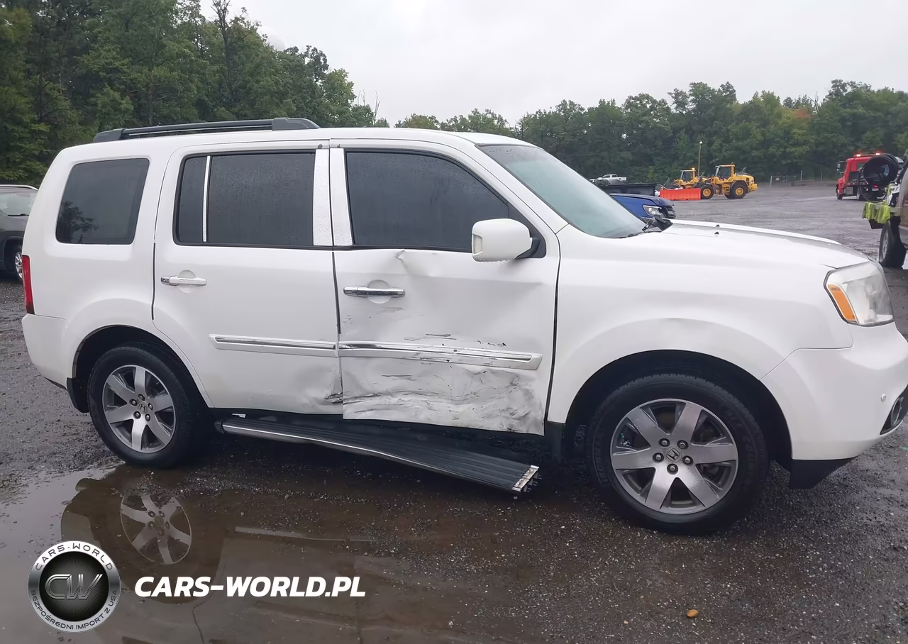 2013 Honda Pilot Touring VIN:5FNYF4H96DB061873 - 13