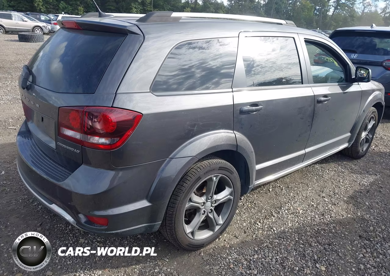 2016 Dodge Journey Crossroad VIN:3C4PDDGG1GT221410 - 4