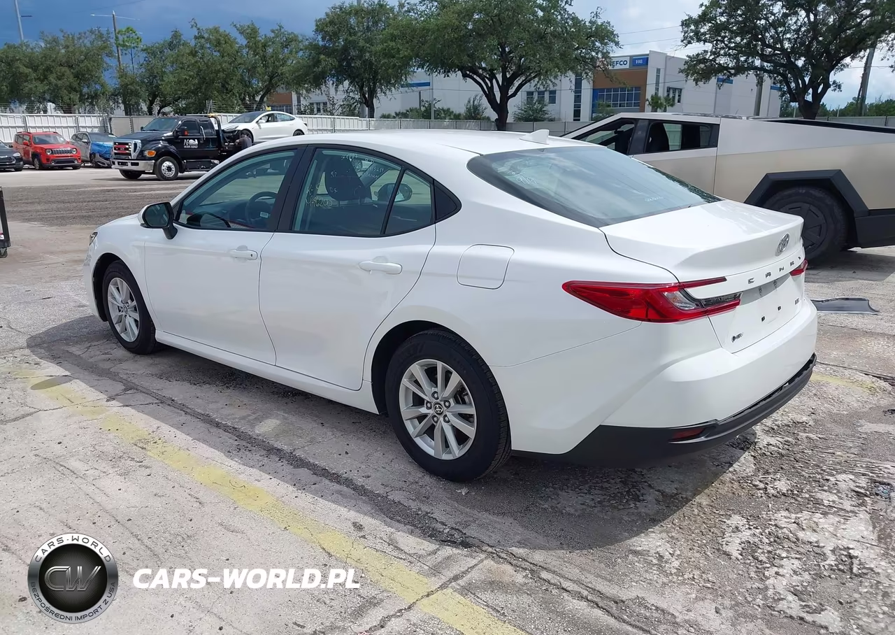 2025 Toyota Camry Le VIN:4T1DAACK8SU141293 - 3