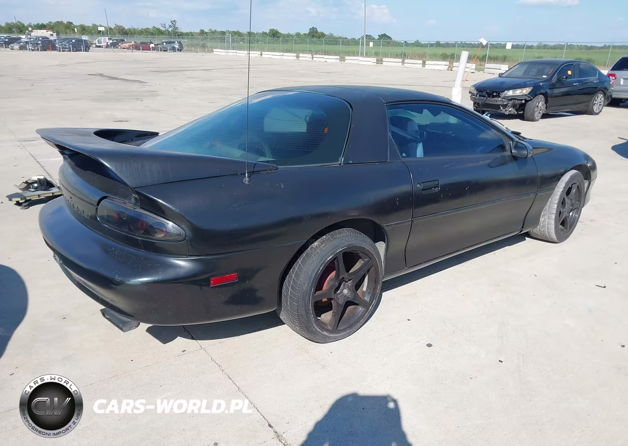 1994 Chevrolet Camaro Z28 VIN:2G1FP22P9R2165934 - 4