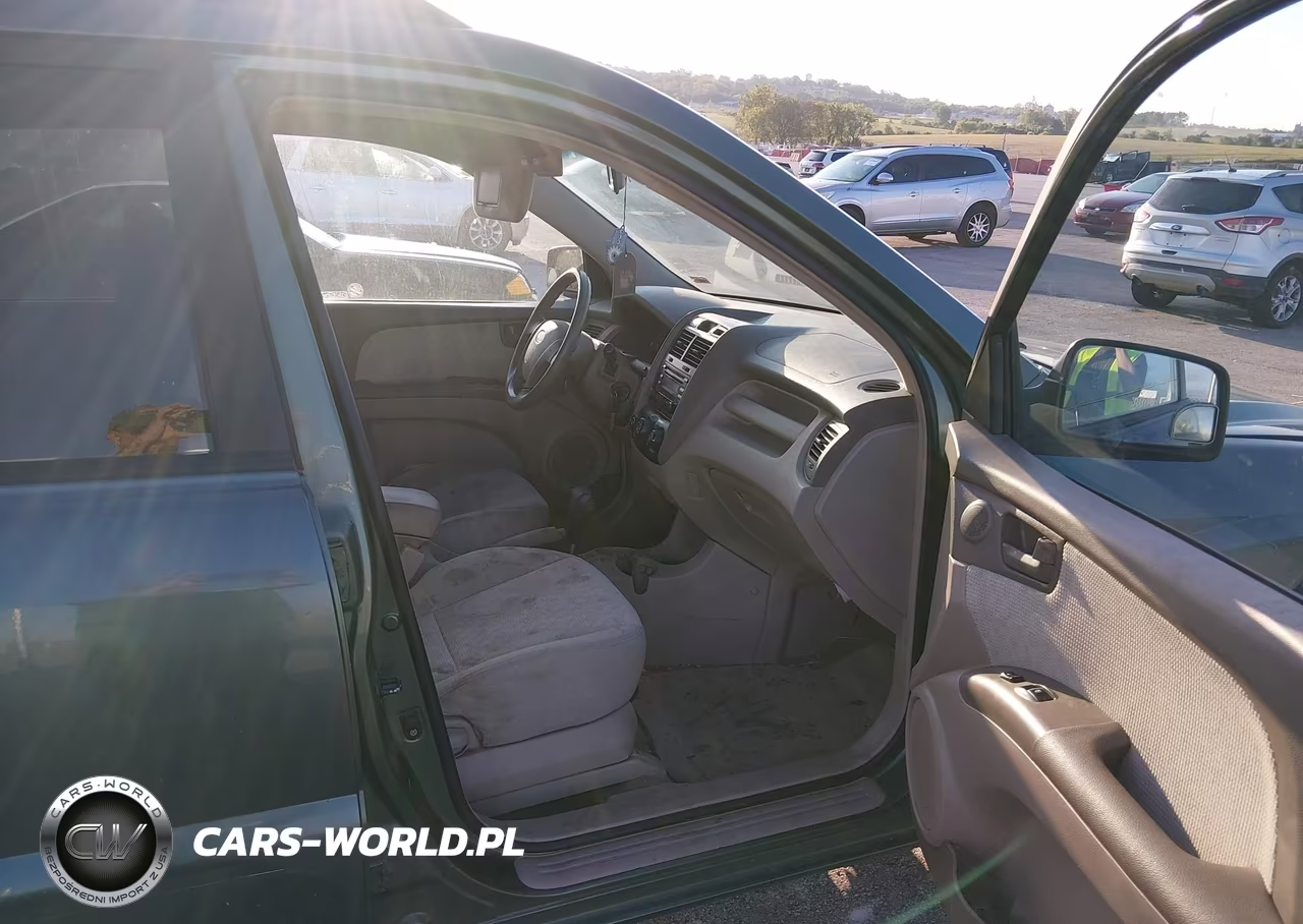 2007 Kia Sportage Lx VIN:KNDJF724X77384494 - 5