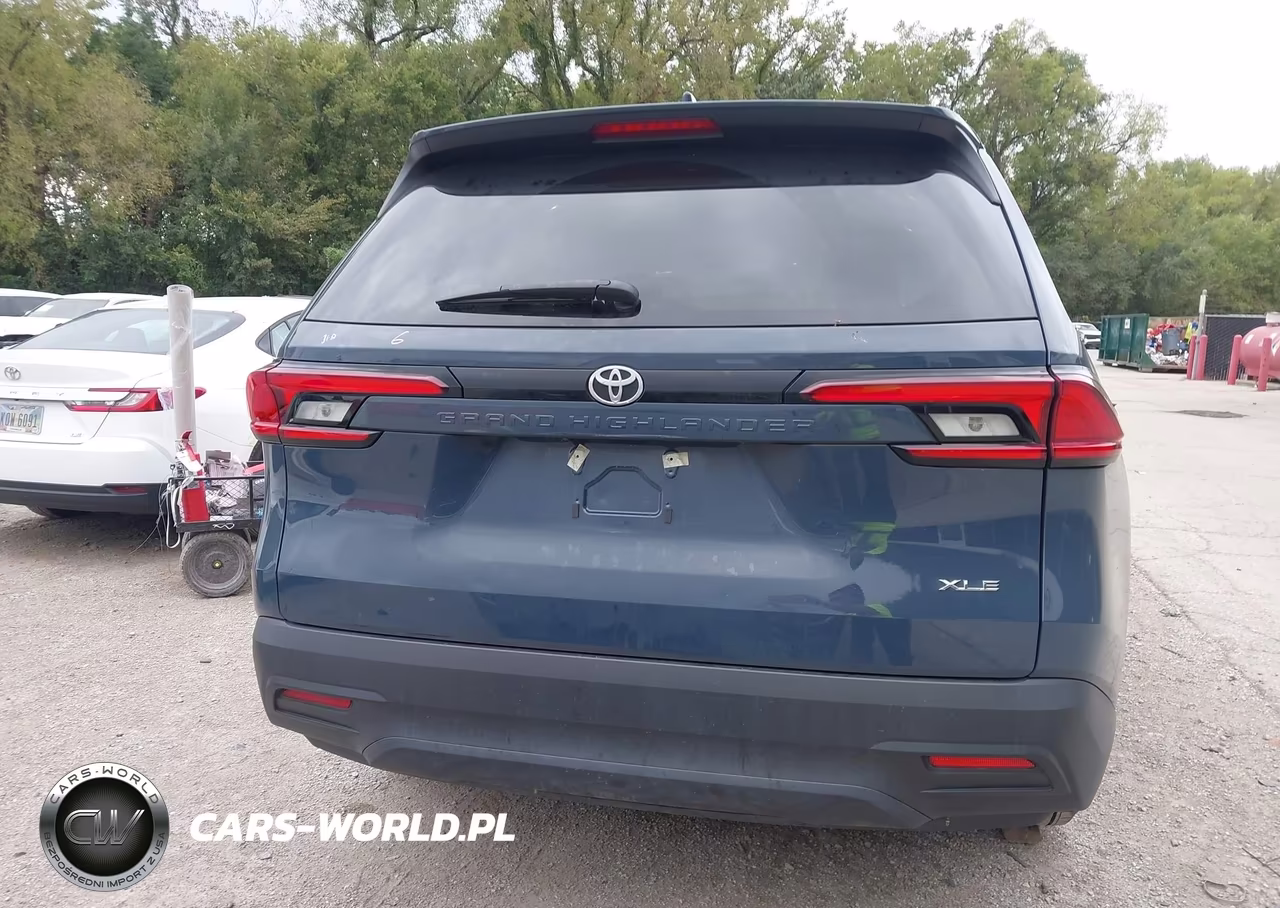 2026 Toyota Grand Highlander Xle VIN:5TDAAAA53TS046375 - 16