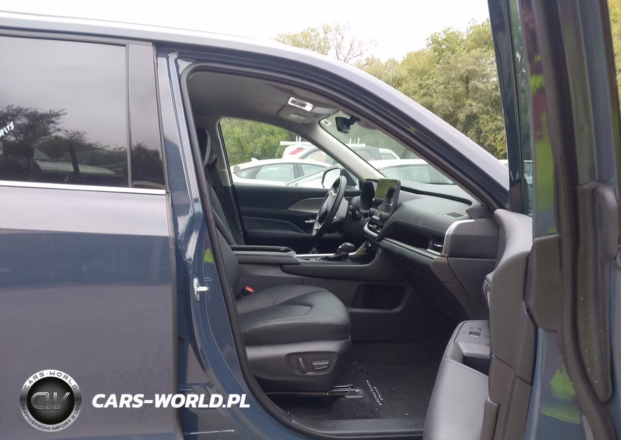 2026 Toyota Grand Highlander Xle VIN:5TDAAAA53TS046375 - 5
