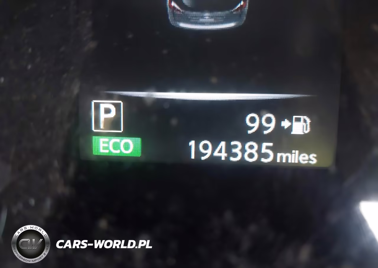 2017 Nissan Rogue S VIN:JN8AT2MTXHW130232 - 15