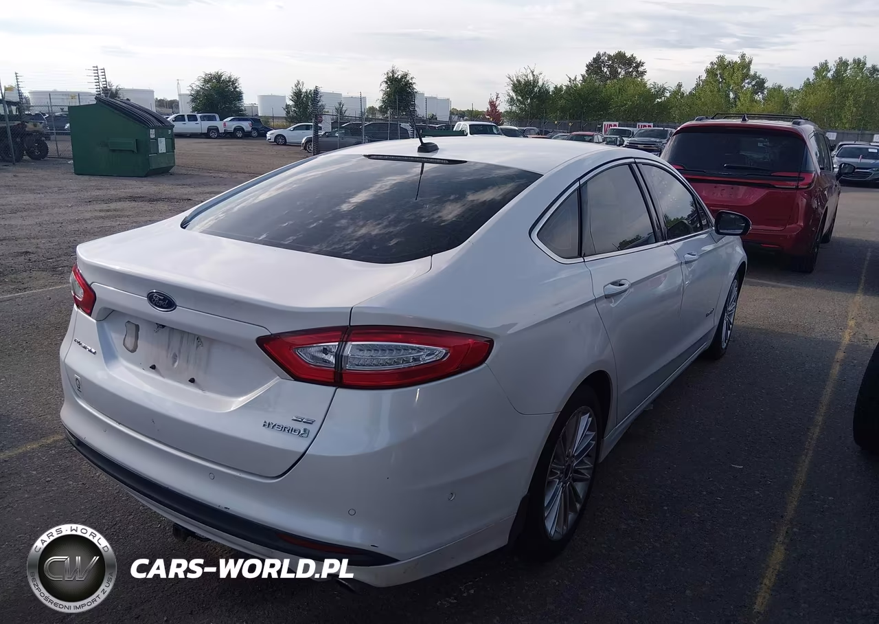 2014 Ford Fusion Hybrid Se VIN:3FA6P0LU0ER343750 - 4