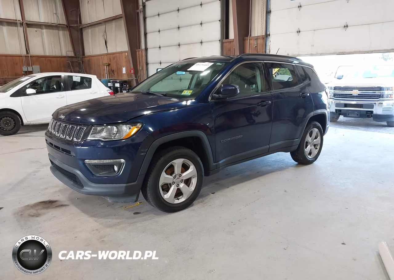 2019 Jeep Compass Latitude 4X4 VIN:3C4NJDBBXKT597396 - 2