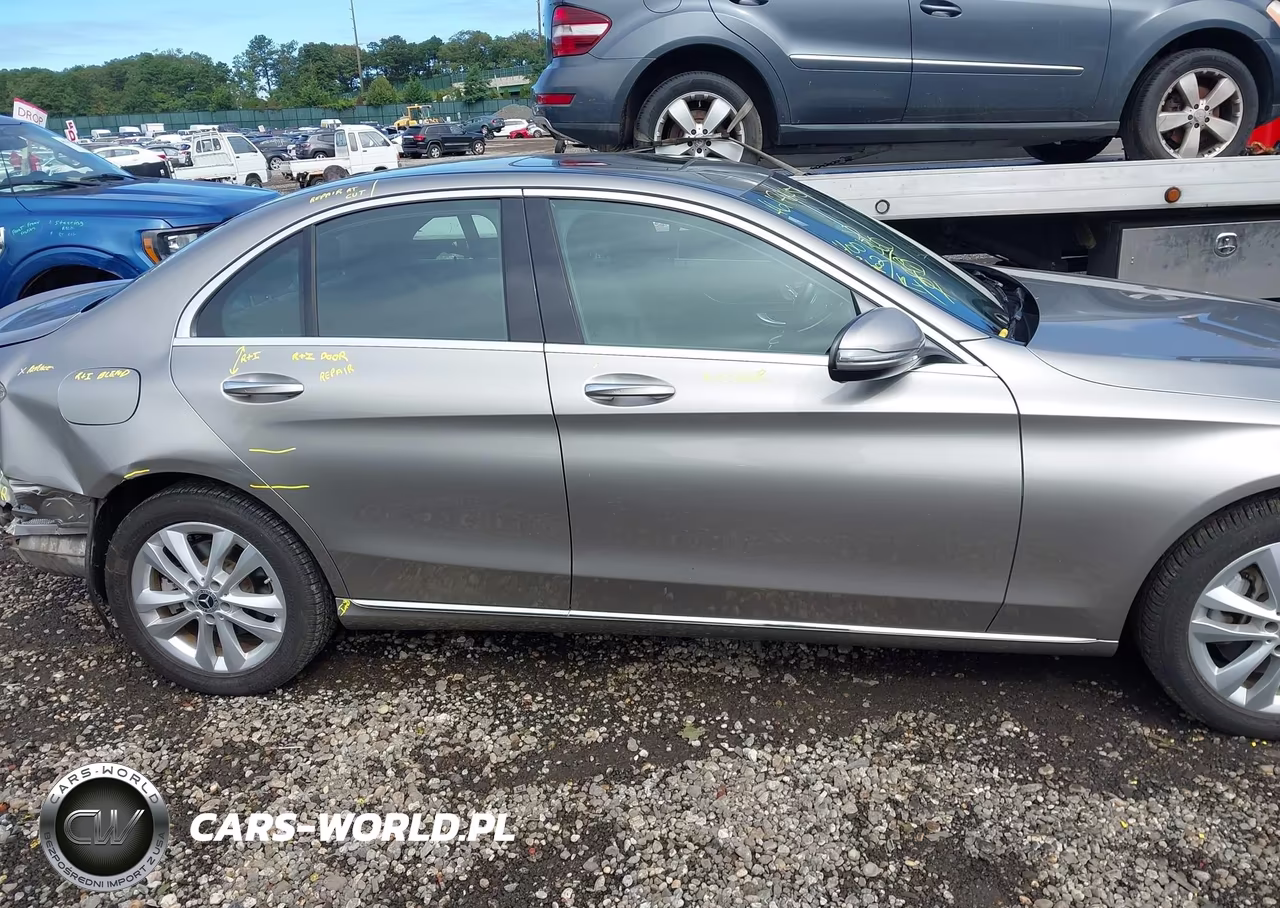 2019 Mercedes-Benz C 300 4Matic VIN:55SWF8EB9KU286242 - 13