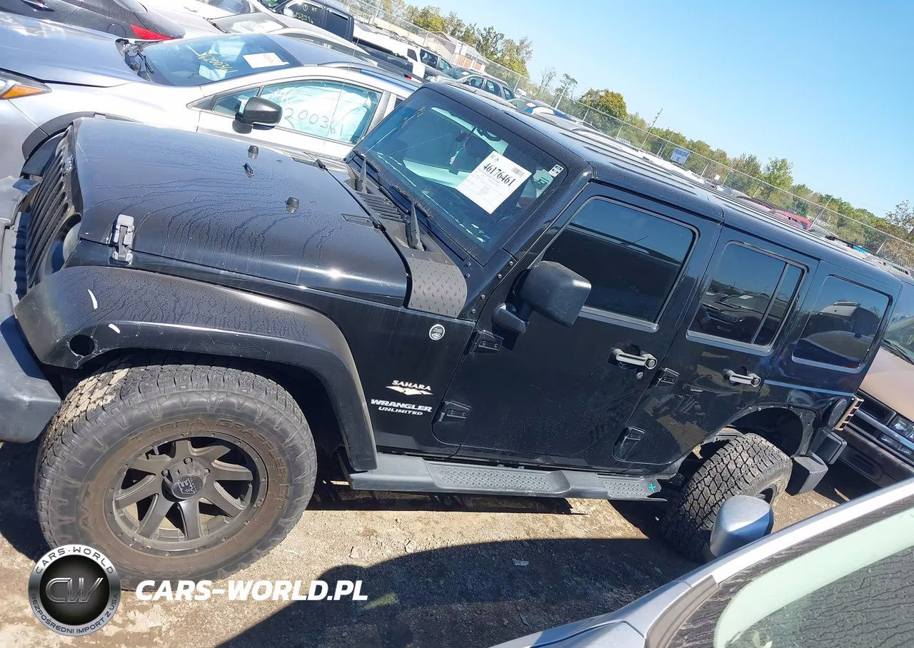 2014 Jeep Wrangler Unlimited Sahara VIN:1C4BJWEGXEL134485 - 15