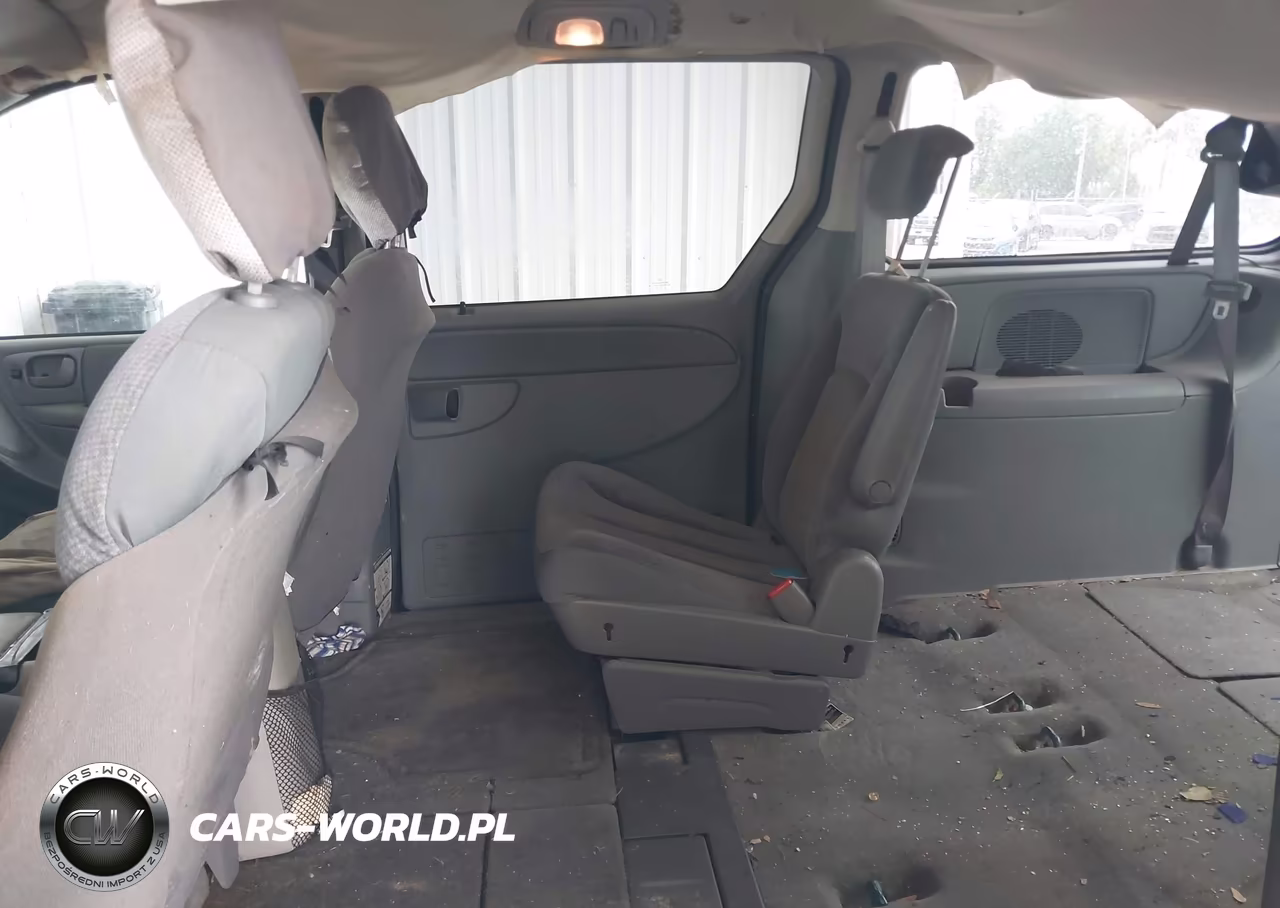 2005 Dodge Grand Caravan Sxt VIN:2D4GP44LX5R374203 - 8