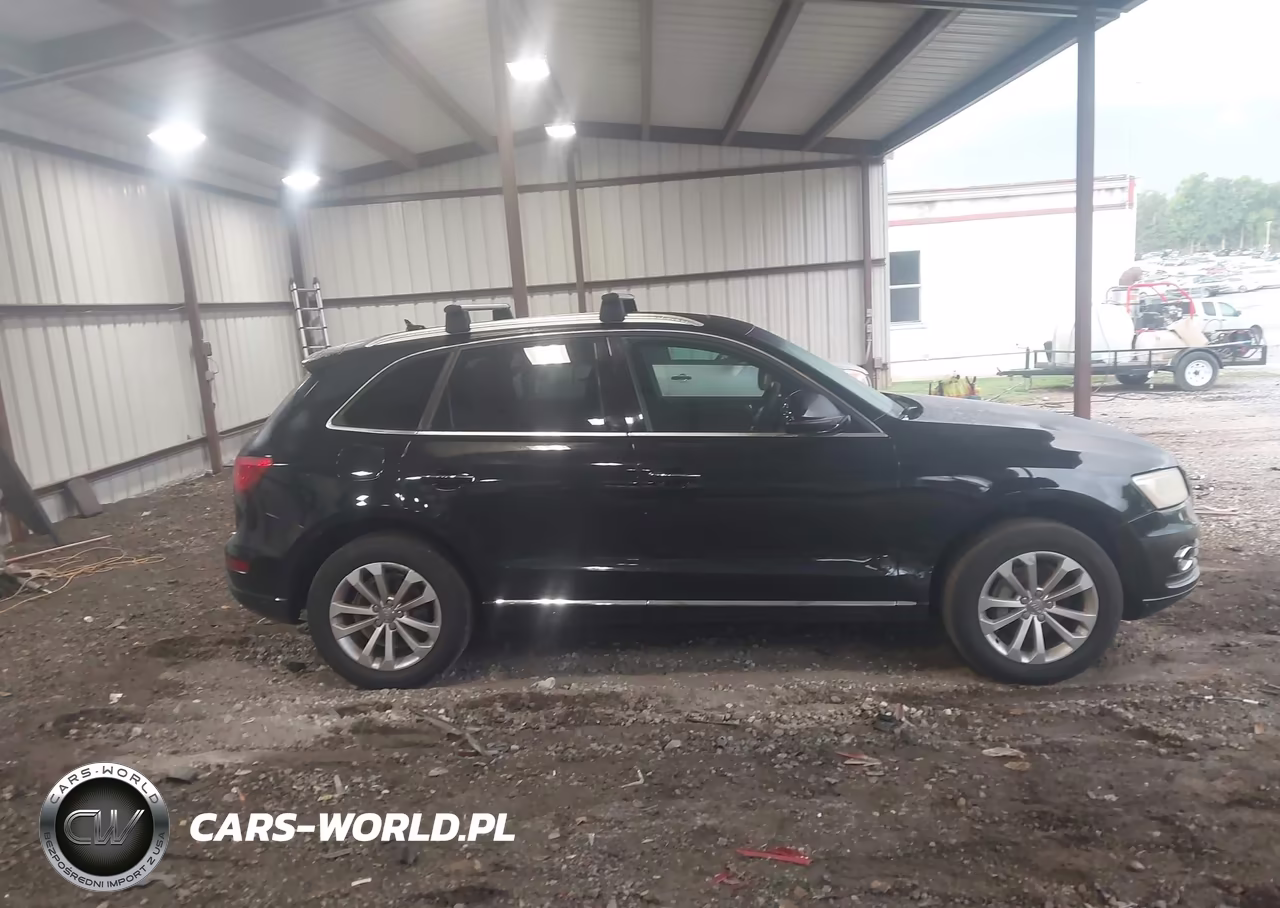 2016 Audi Q5 2.0T Premium VIN:WA1C2AFP8GA040343 - 13