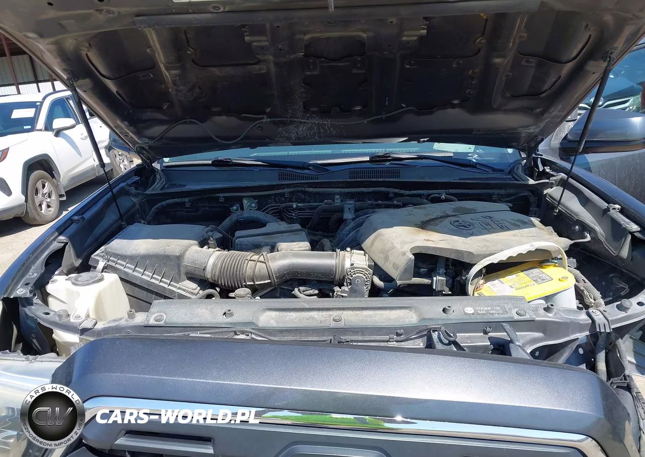 2017 Toyota Tacoma Sr5 V6 VIN:5TFAZ5CNXHX028552 - 10