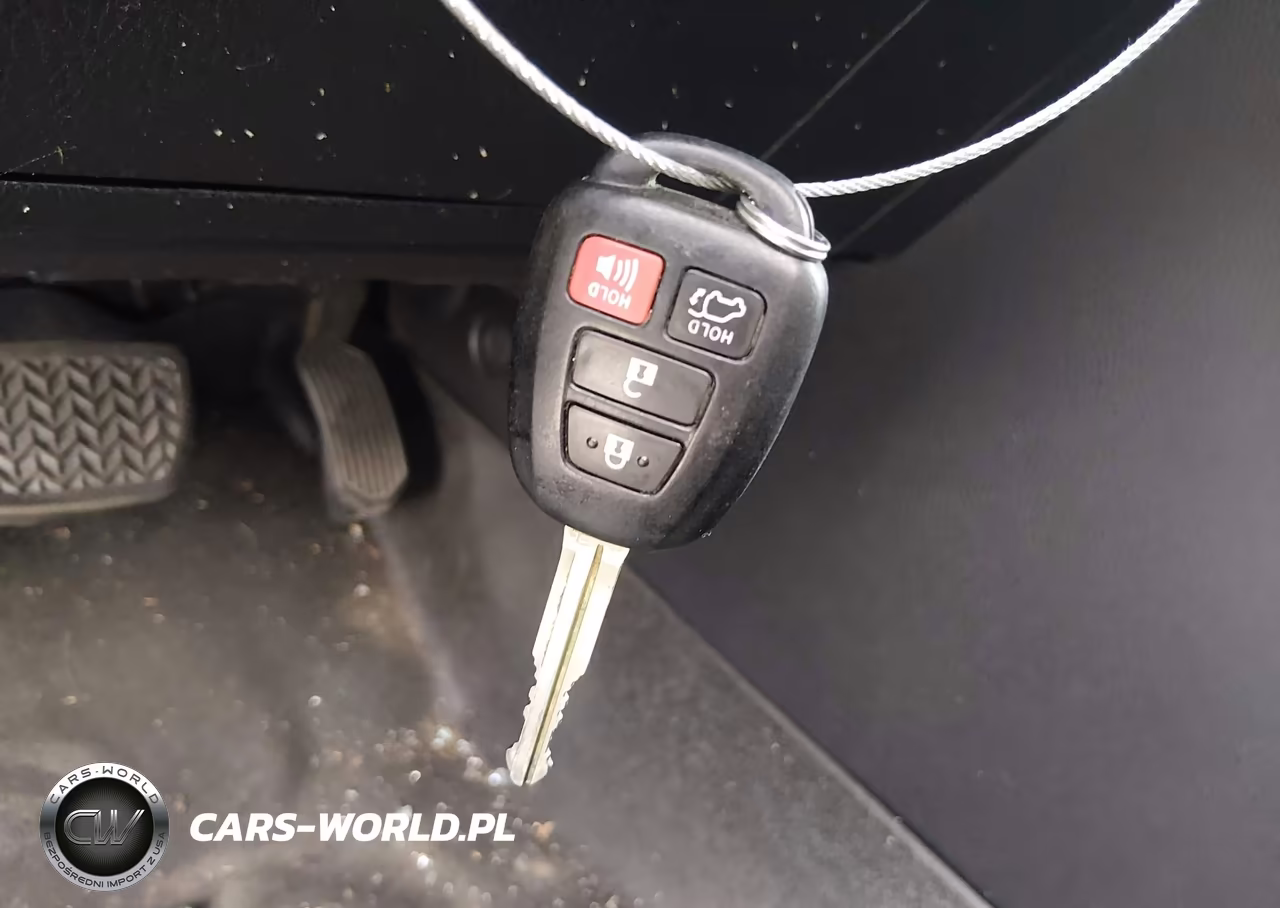 2019 Toyota Highlander Le Plus VIN:5TDZZRFH3KS361513 - 11