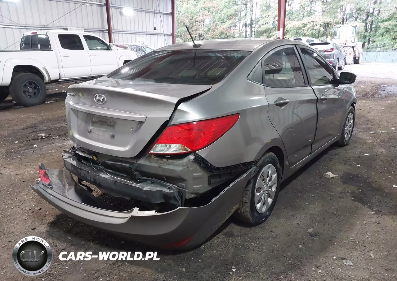 2017 Hyundai Accent Se VIN:KMHCT4AE6HU369614 - 4