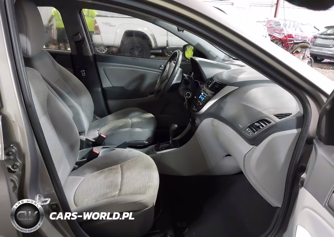 2017 Hyundai Accent Se VIN:KMHCT4AE6HU369614 - 5