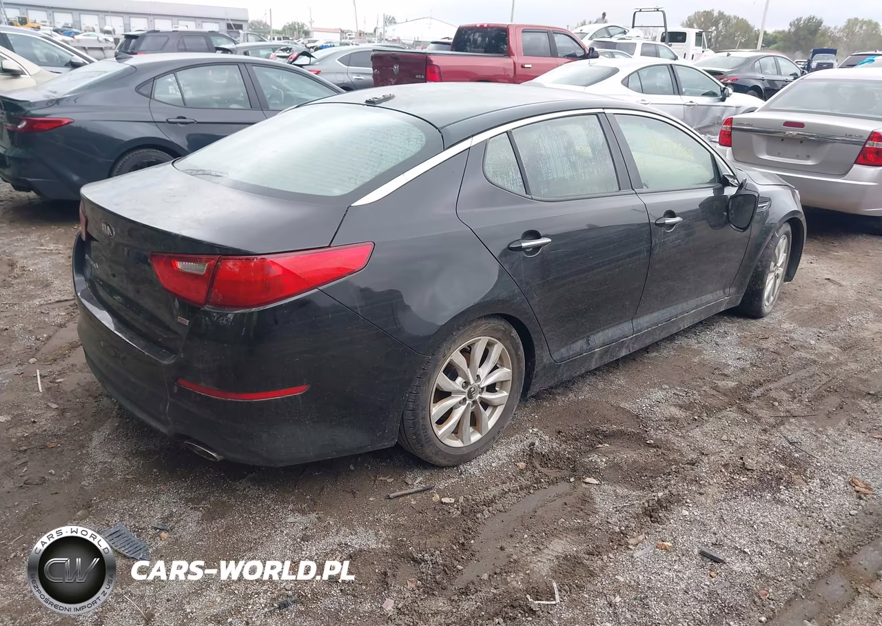 2015 Kia Optima Lx VIN:KNAGM4A75F5615660 - 4