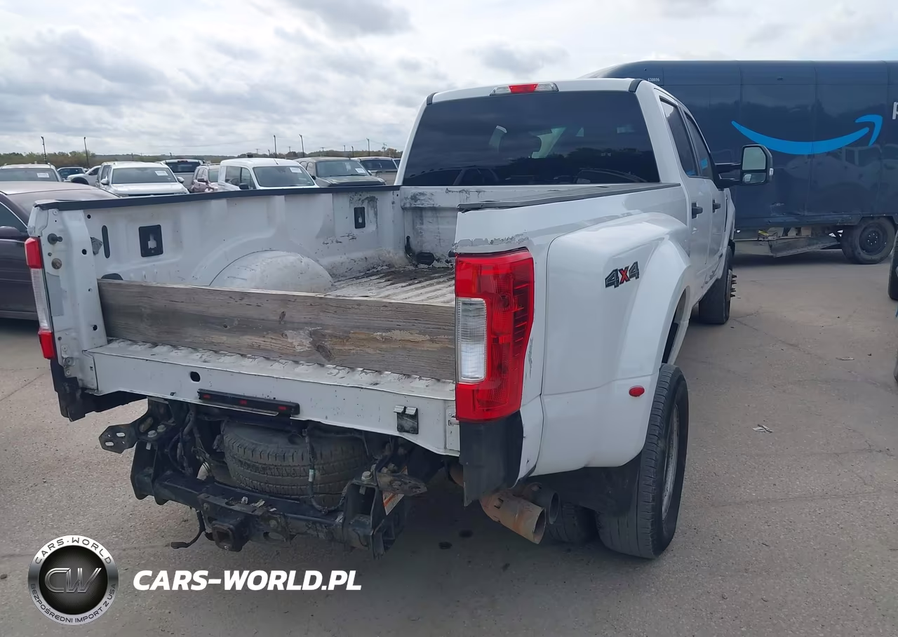 2017 Ford F-350 Xl VIN:1FT8W3DTXHEC10644 - 4
